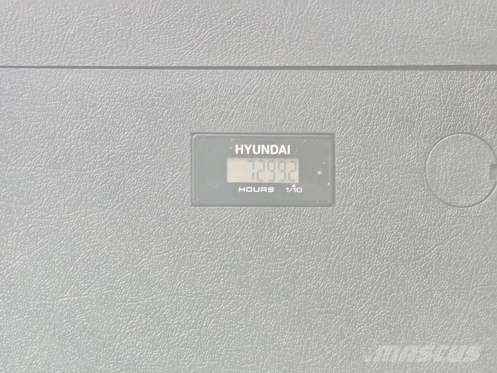 Hyundai HX 300 履帶式 挖土機/掘鑿機/挖掘機