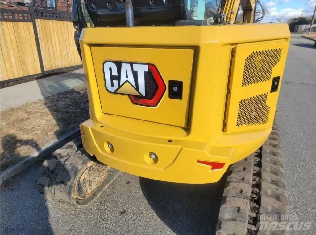 CAT 305 CR 小型挖土機/掘鑿機<7t(小型挖掘機)