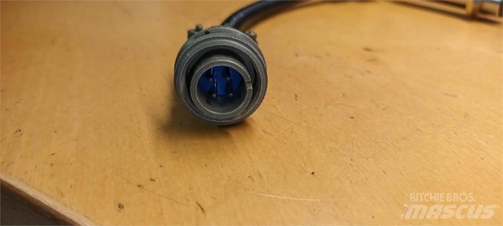 Rottne 046-0232 電子設備