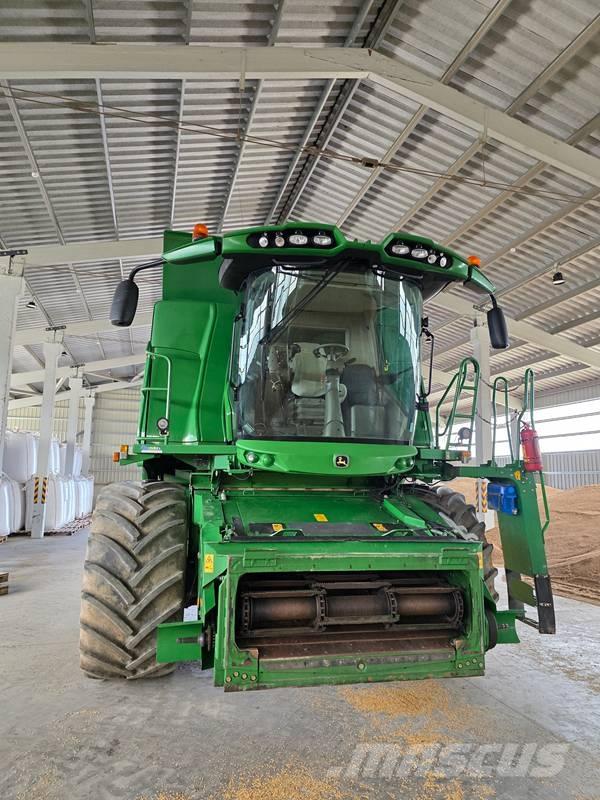 John Deere T 660 聯合收穫機