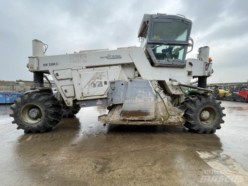 Wirtgen WR 2500S 瀝青再生設備