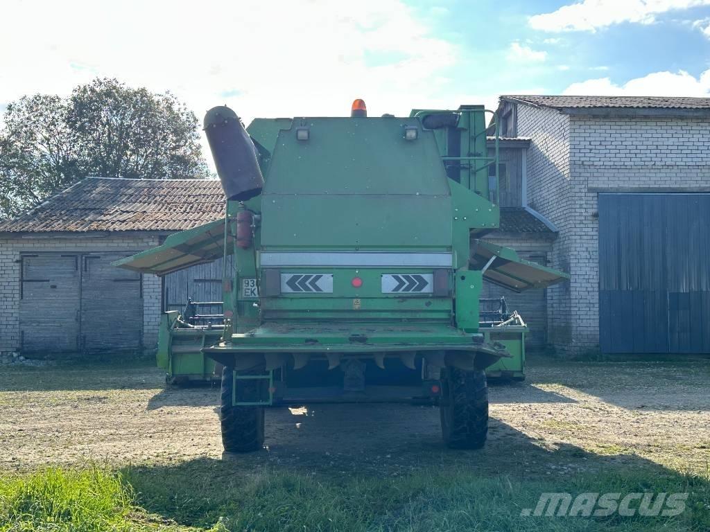 Deutz-Fahr 5680 HTS 聯合收穫機