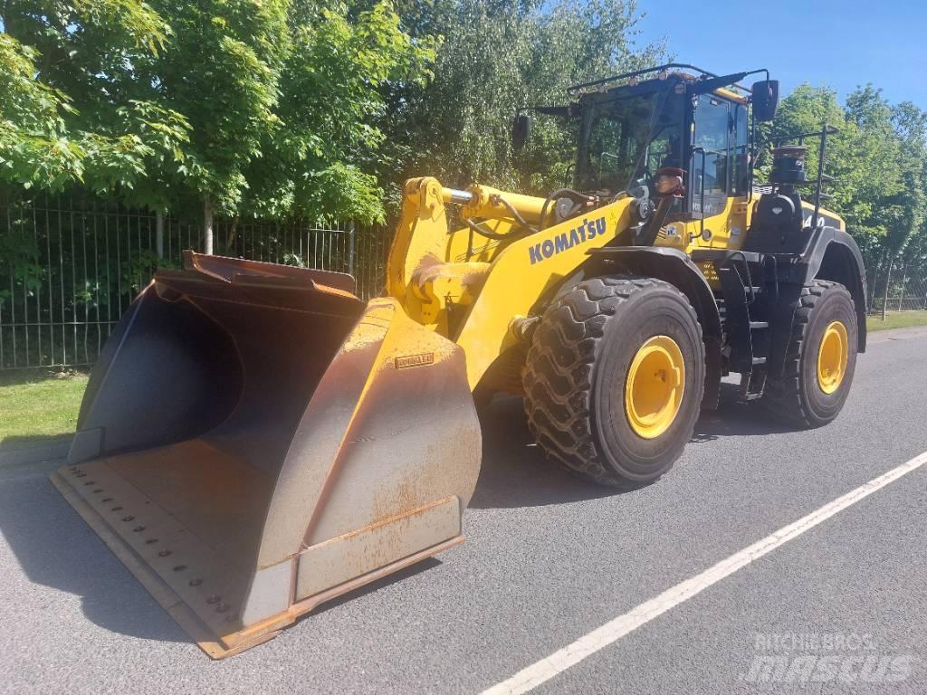 Komatsu WA480-8 輪胎式裝載機