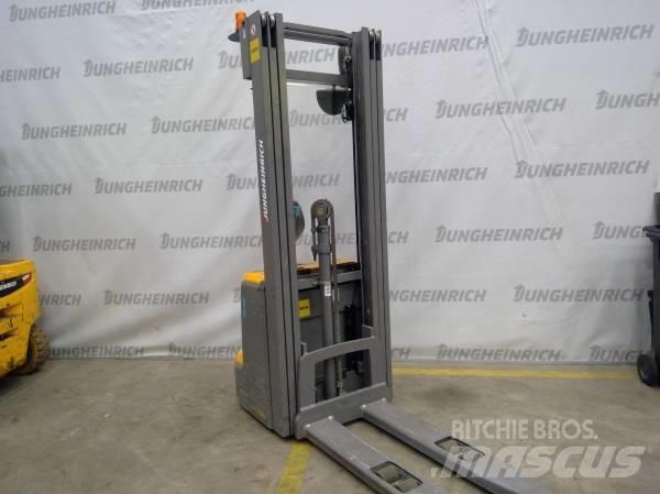 Jungheinrich EJC 216 行走控制式堆積機