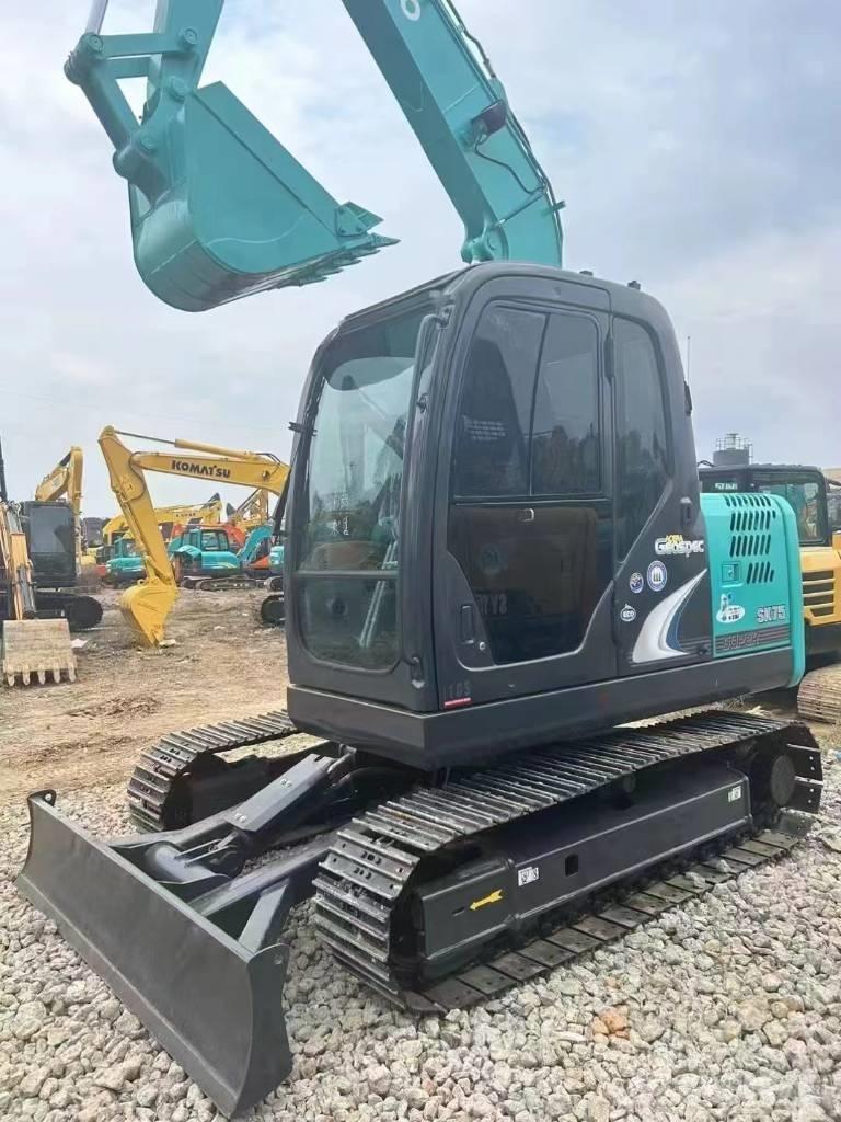 Kobelco SK 75 中型挖土機/掘鑿機/挖掘機 7t-12t