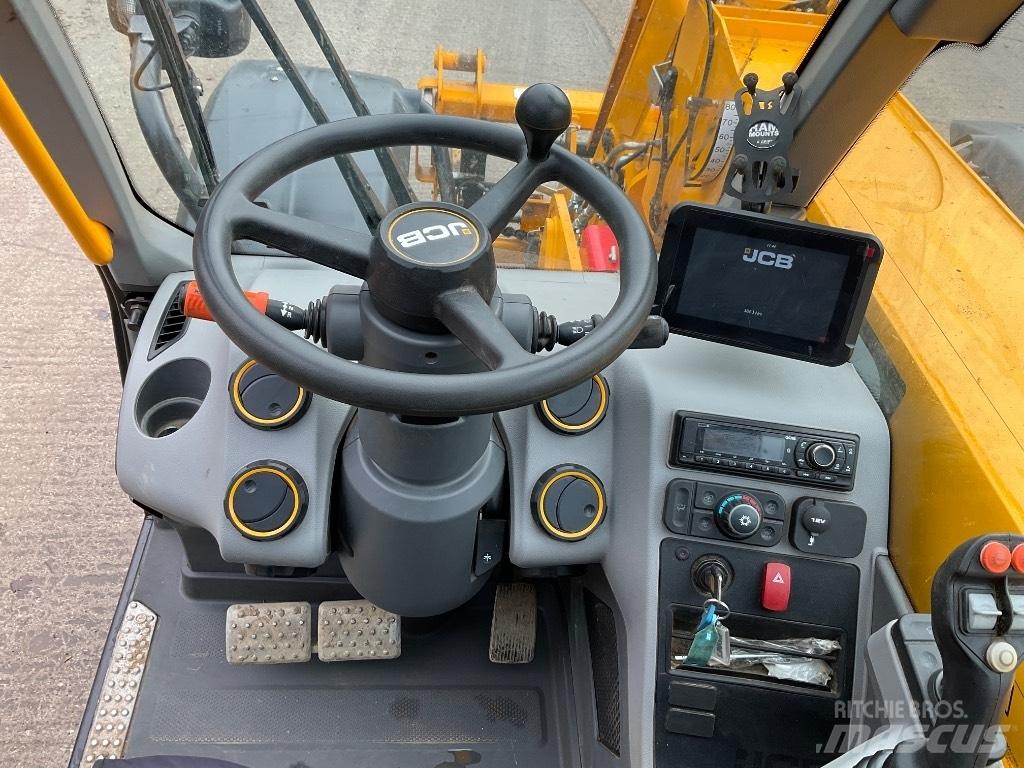 JCB 542 70 AGRI XTRA 農業用伸縮臂裝載機