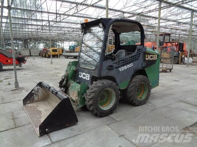 JCB 135 R 滑移轉向裝載機