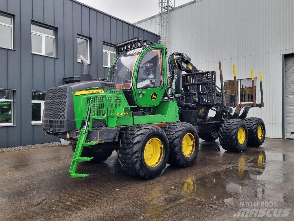 John Deere 1210 G 集運機