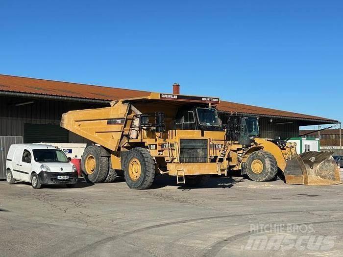 CAT 771D 側卸礦車