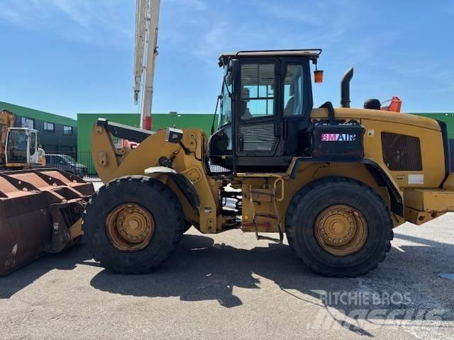 CAT 938 M 輪胎式裝載機