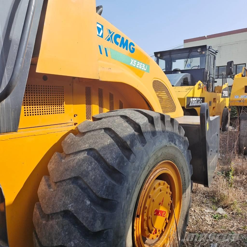 XCMG XS 263 J 單輪滾壓機