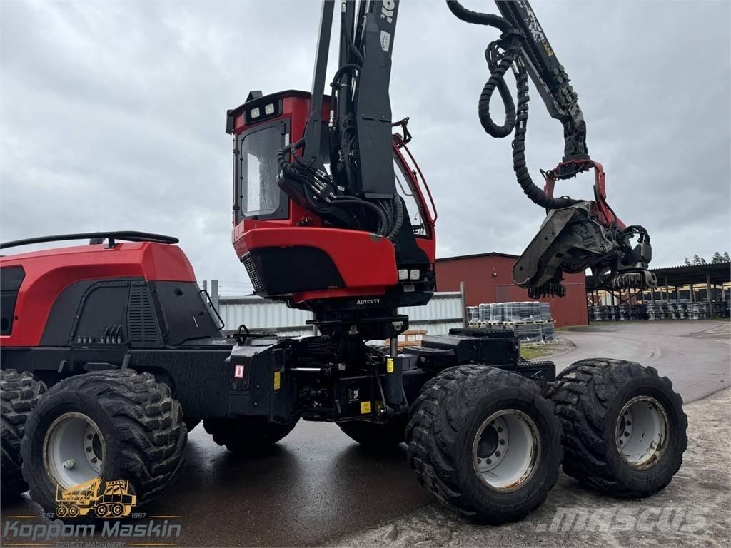 Komatsu 901XC 收穫機