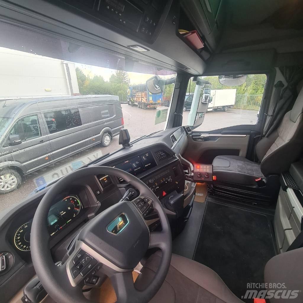 MAN TGX 35.510 8x4-4 傾卸式卡車
