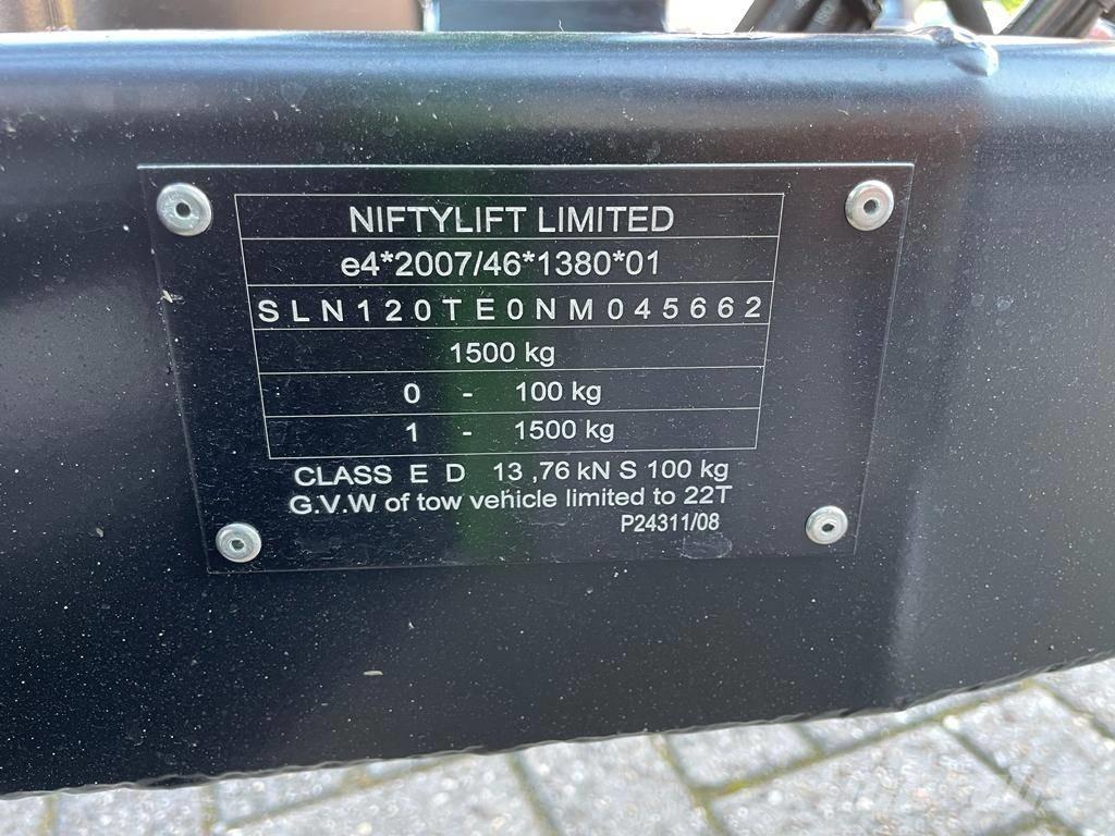 Niftylift 120T 拖車裝載高空作業平台