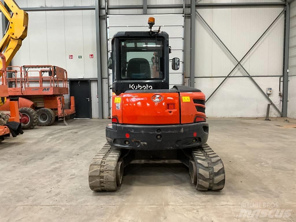 Kubota U 48-4 小型挖土機/掘鑿機<7t(小型挖掘機)