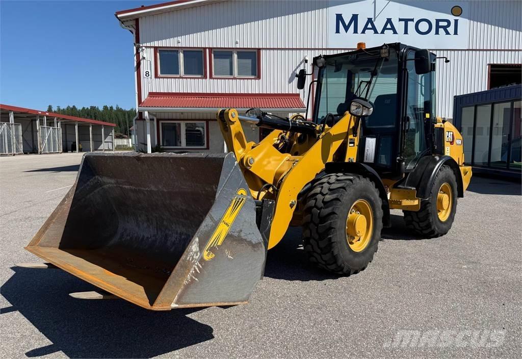 CAT 906M 輪胎式裝載機