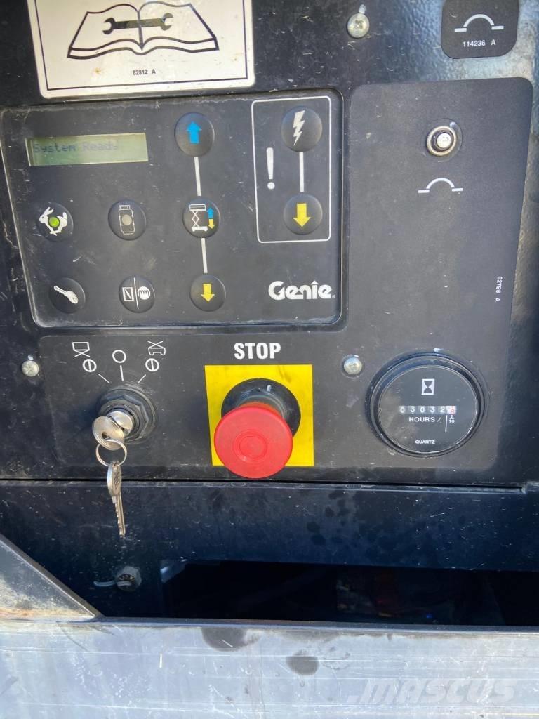 Genie GS 5390 RT 剪式升降機