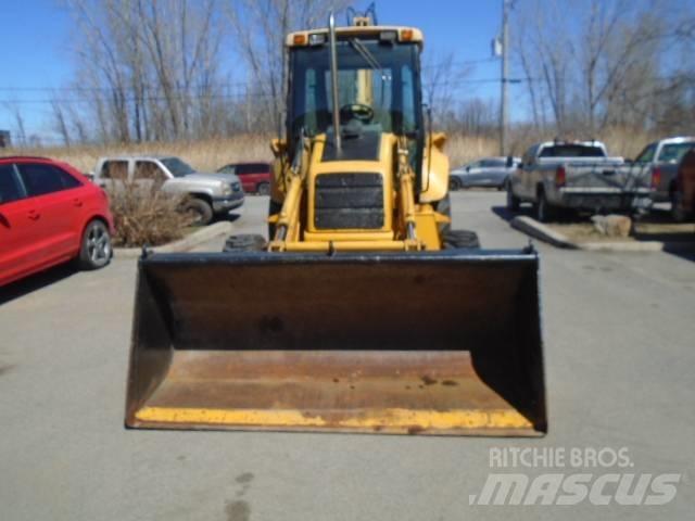 New Holland 575 E 反鏟裝載機