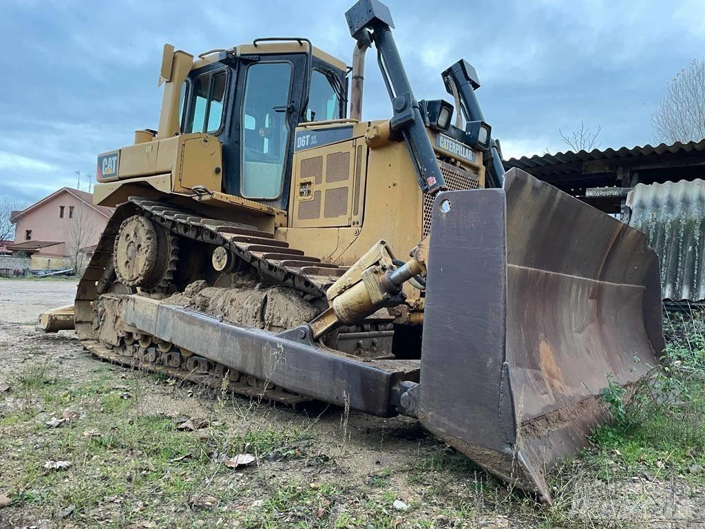 CAT D 6 T XL 履帶推土機