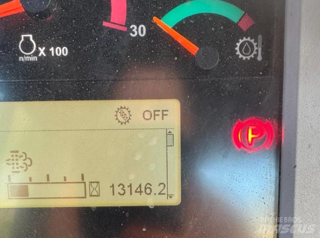 CAT D 6 T LGP 履帶推土機
