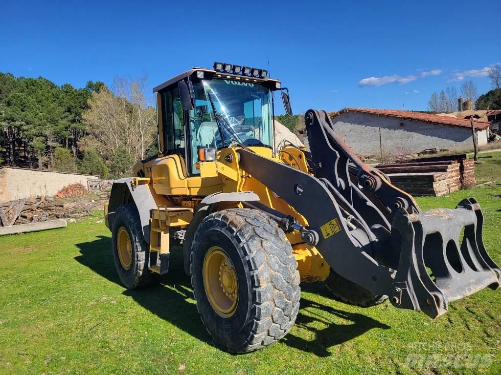 Volvo BM L90f 小型裝載機