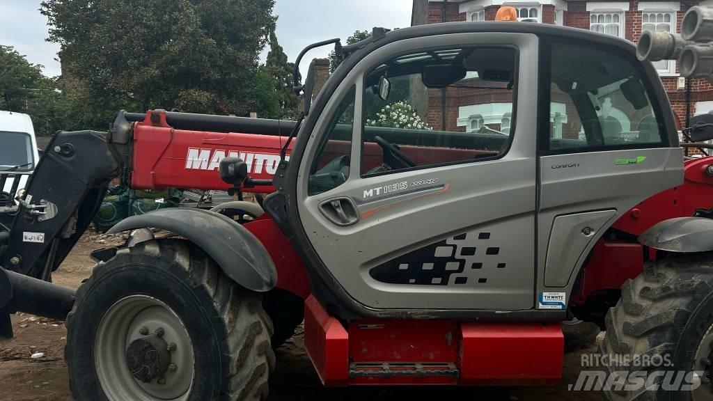 Manitou 1135 伸縮臂操作車