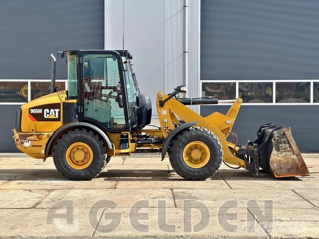 CAT 906M - NEW TYRES 輪胎式裝載機