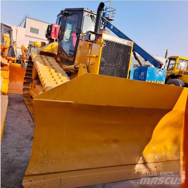CAT D 6 R 履帶推土機
