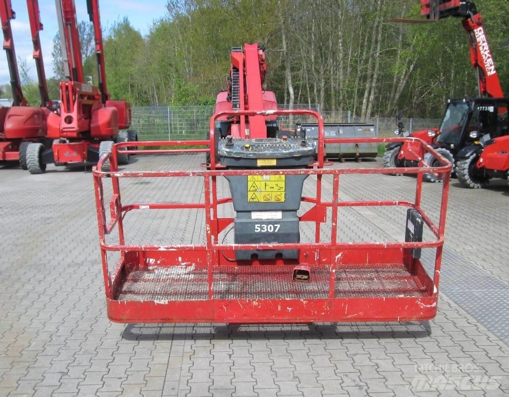 JLG 1500 SJ 伸縮臂高空作業車