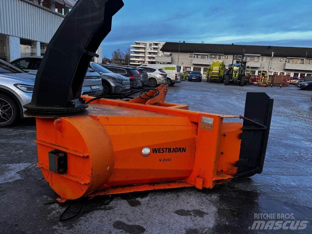  Westbjörn V-2450 掃雪機