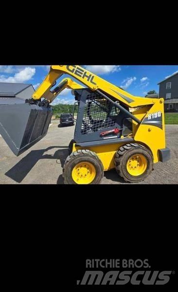 Gehl R 190 滑移轉向裝載機