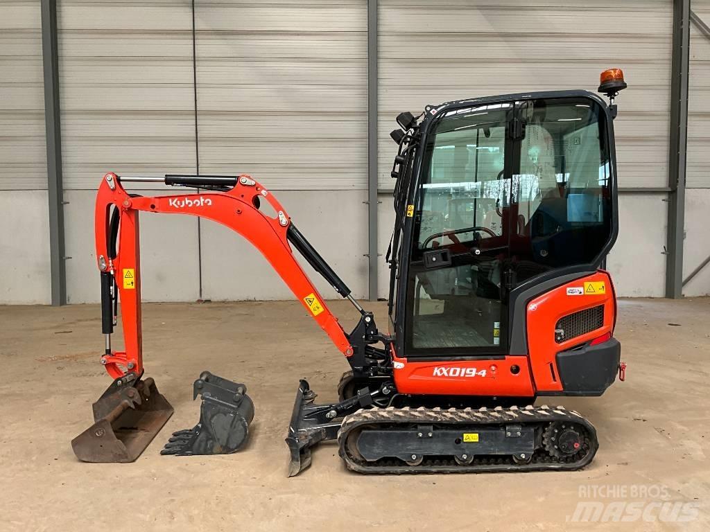 Kubota KX 019-4 小型挖土機/掘鑿機<7t(小型挖掘機)