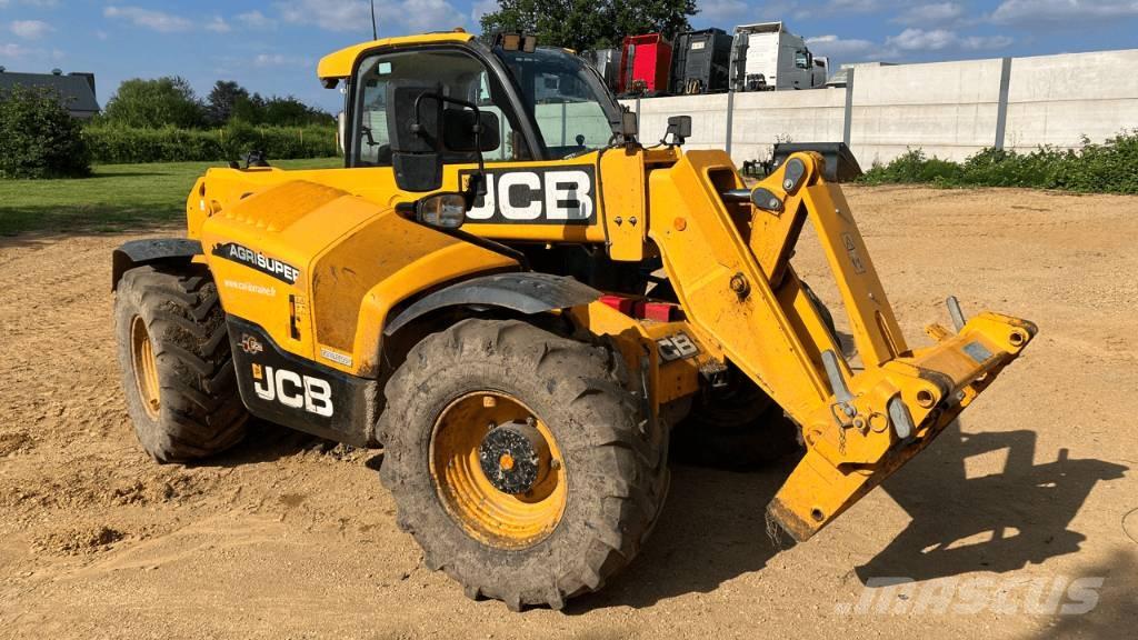 JCB 538-70 農業用伸縮臂裝載機