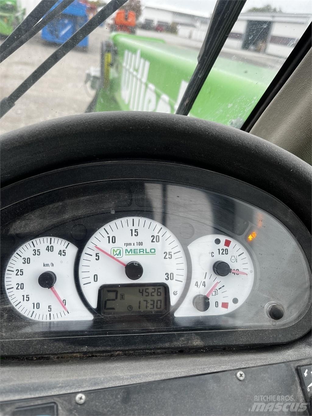 Merlo Roto 38.16 伸縮臂操作車