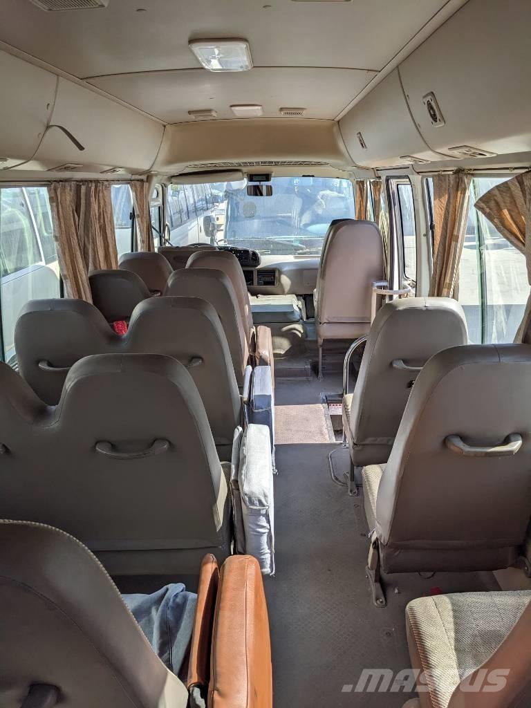 Toyota Coaster Bus 迷你巴士