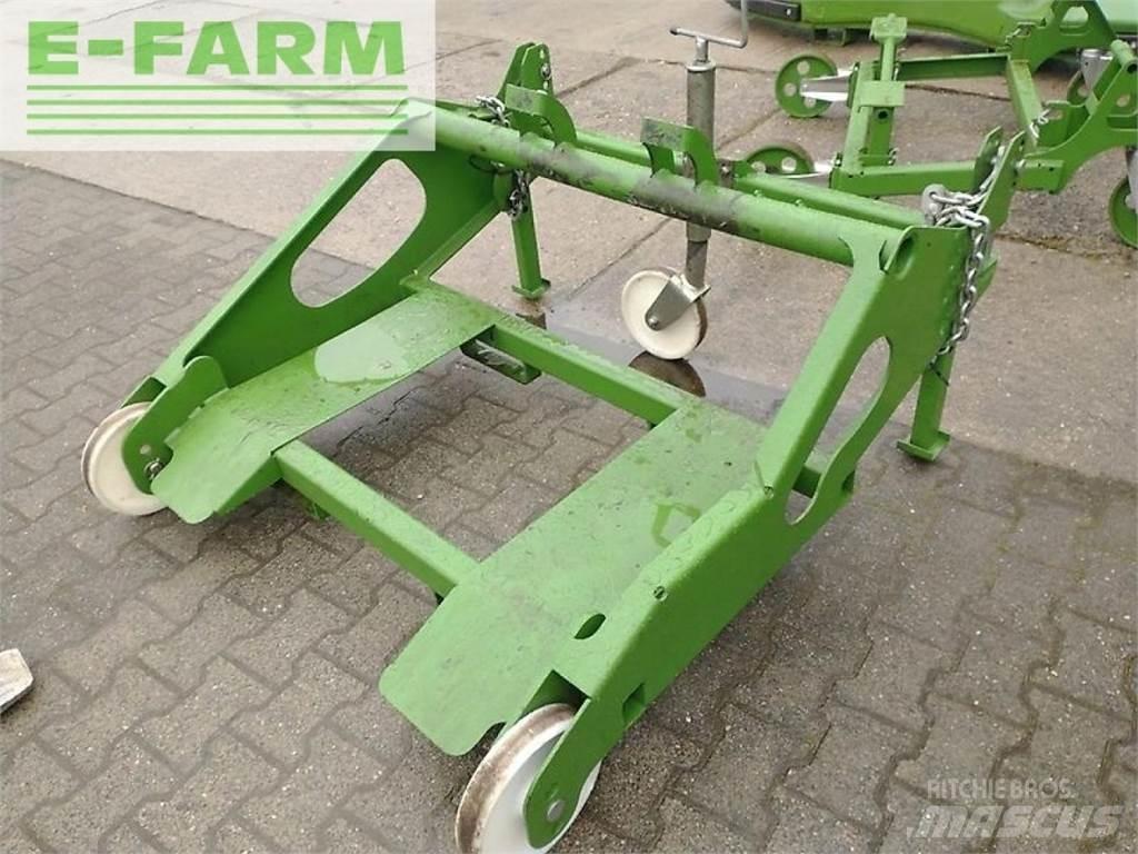 Krone big x 630 自走式飼料採集機