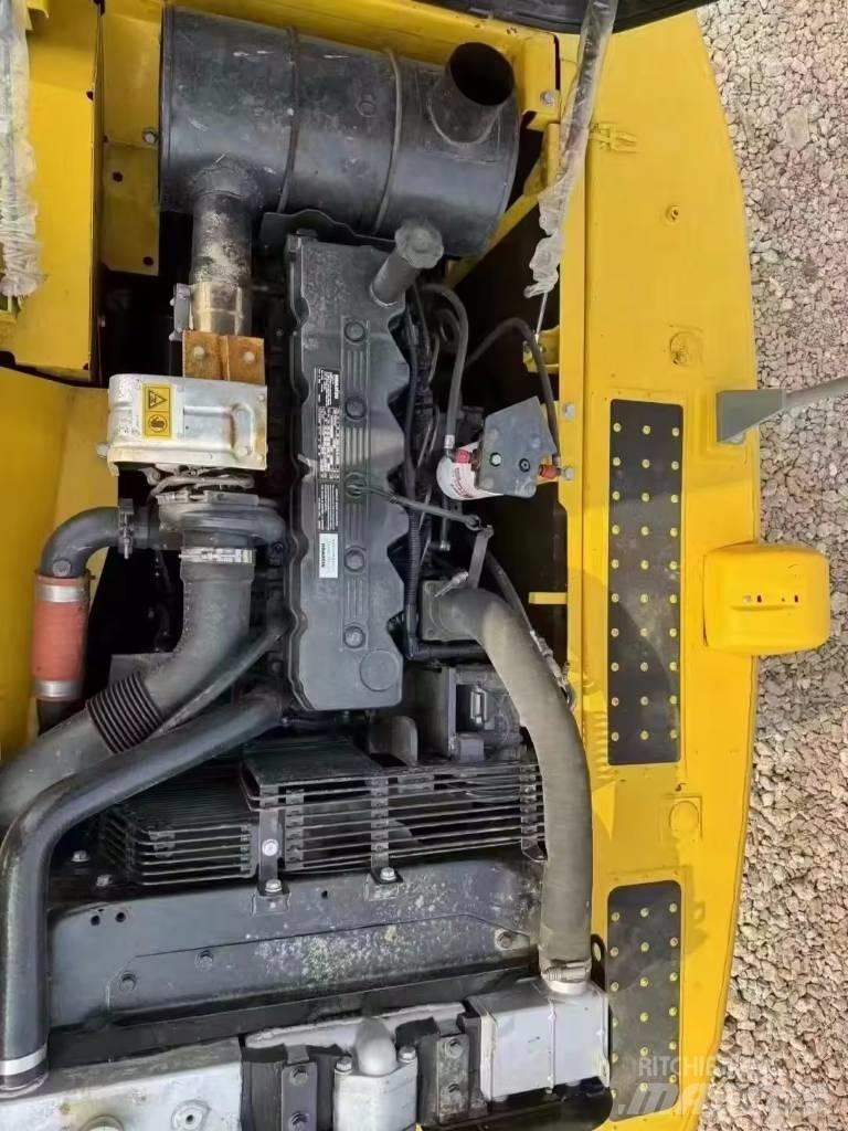 Komatsu PC 200 履帶式 挖土機/掘鑿機/挖掘機