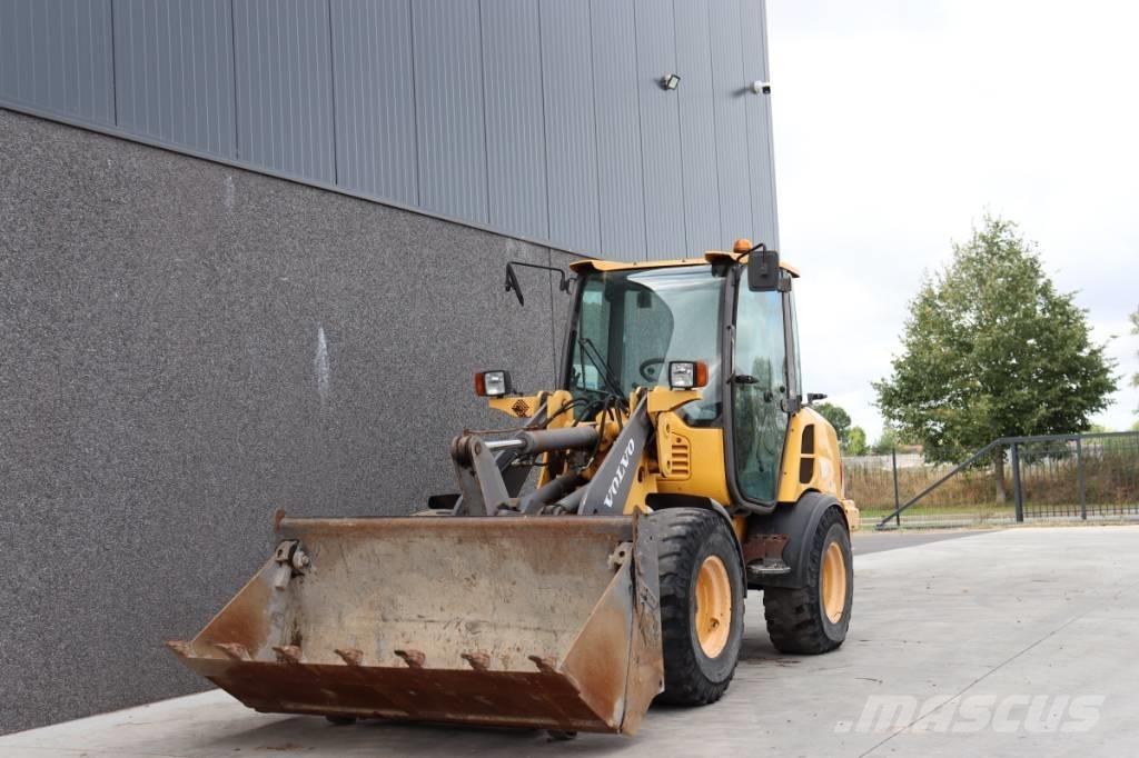 Volvo L25F-Z 輪胎式裝載機