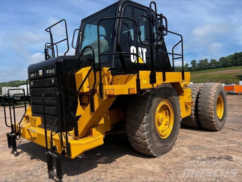 CAT 773G 鉸接式起吊車