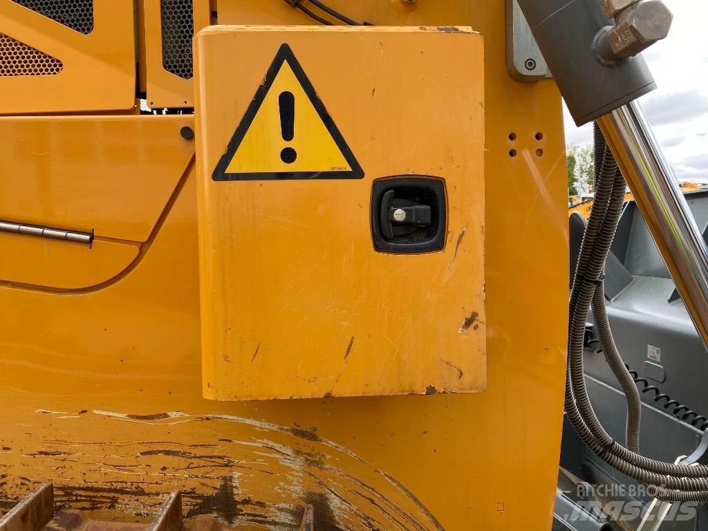 Liebherr PR 746 履帶推土機