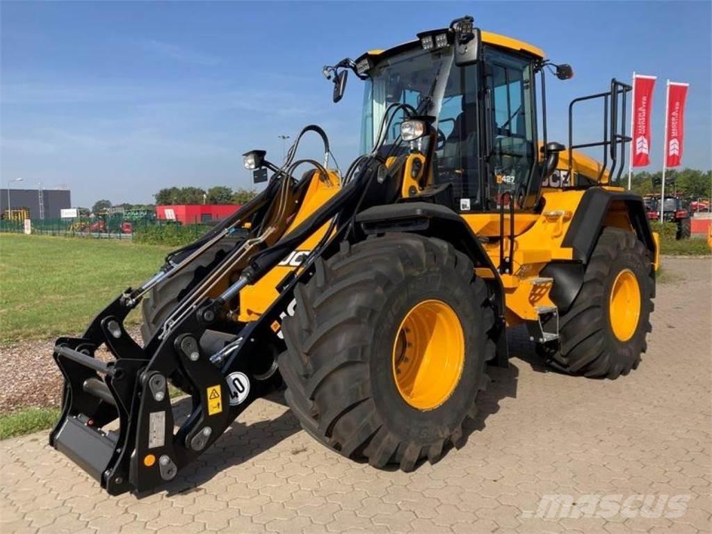 JCB 427 AGRI 輪胎式裝載機