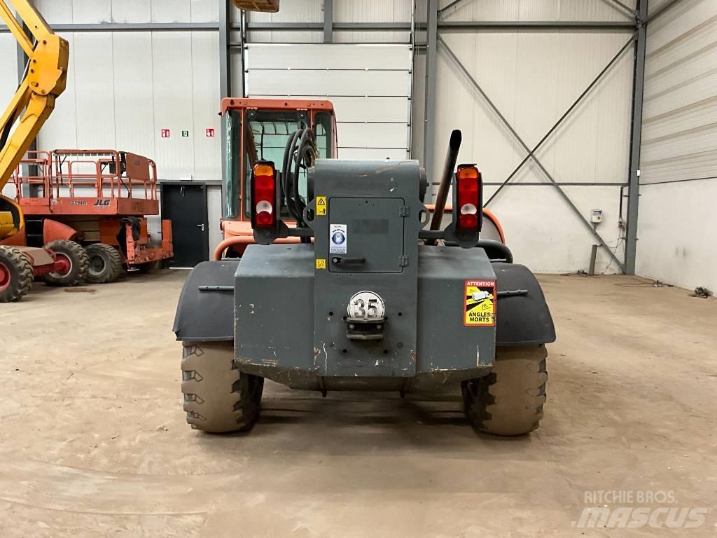 JLG 4013 伸縮臂操作車
