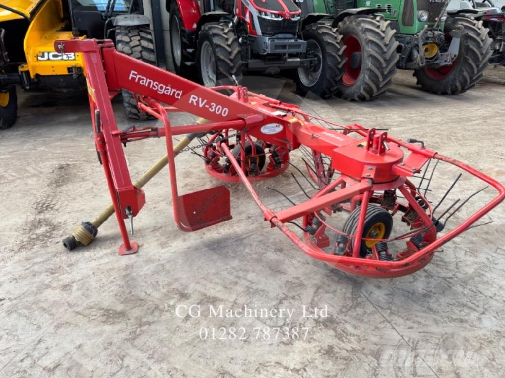 Frannsgard RV300 耙與翻草機