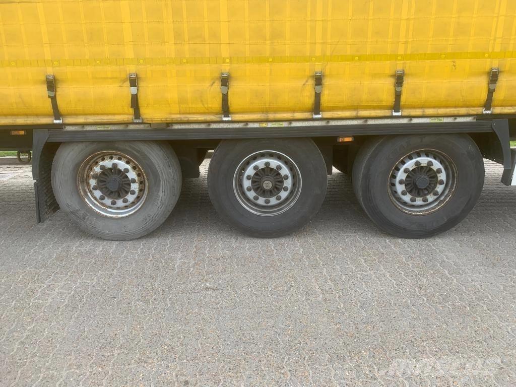 Krone SDP 27 篷布半拖車
