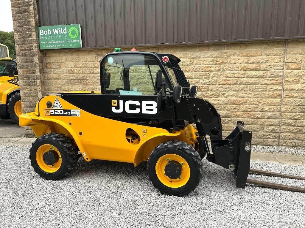 JCB 520-40 伸縮臂操作車