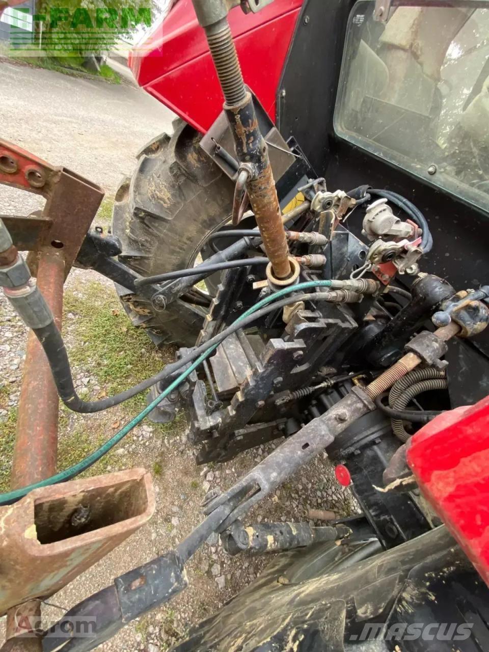 Case IH 844 a 曳引機