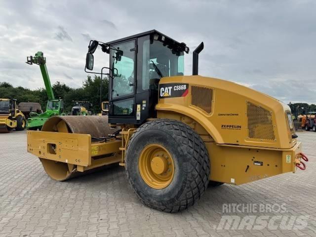 CAT CS 66 B 單輪滾壓機