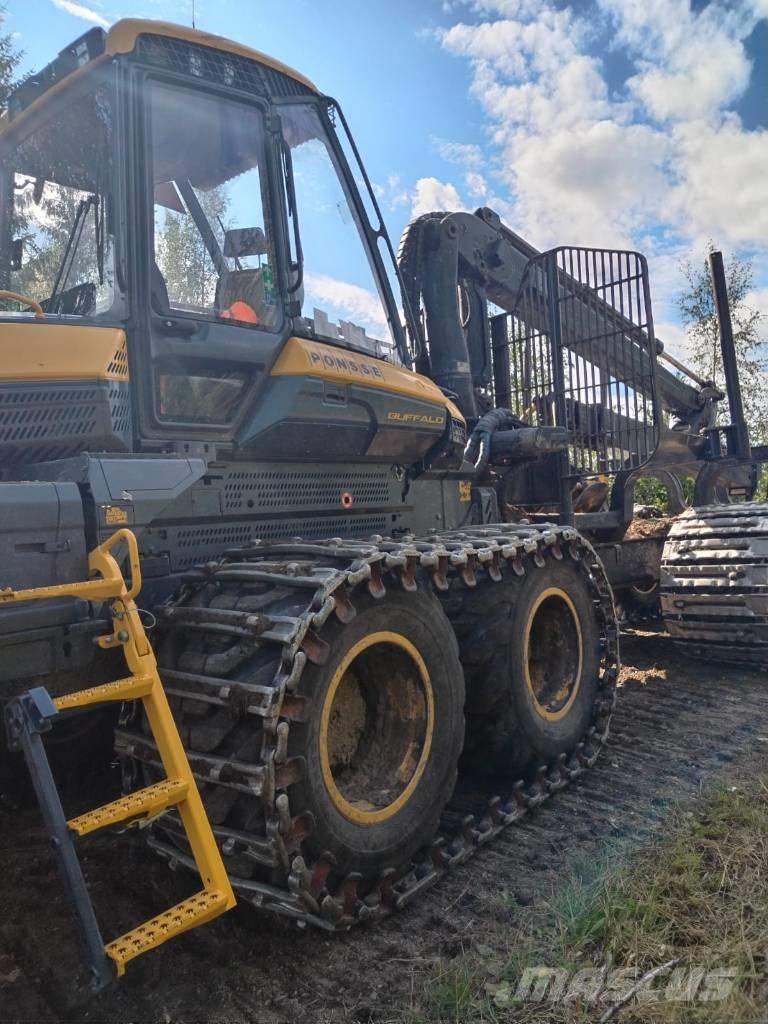 Ponsse Buffalo 8W 集運機