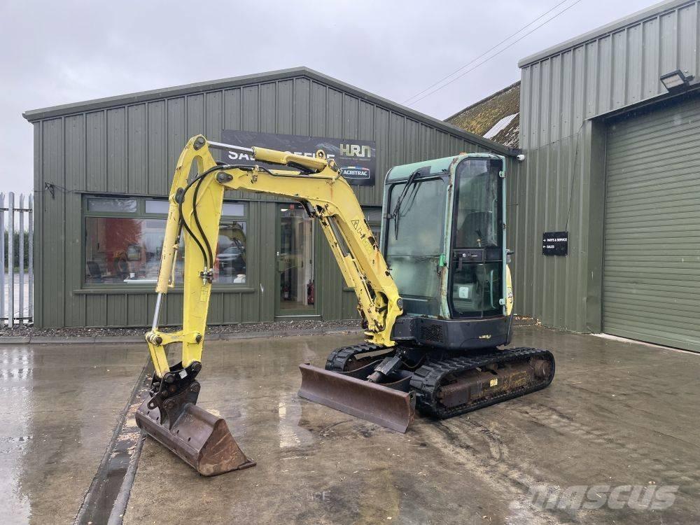 Yanmar Vio 30 小型挖土機/掘鑿機<7t(小型挖掘機)