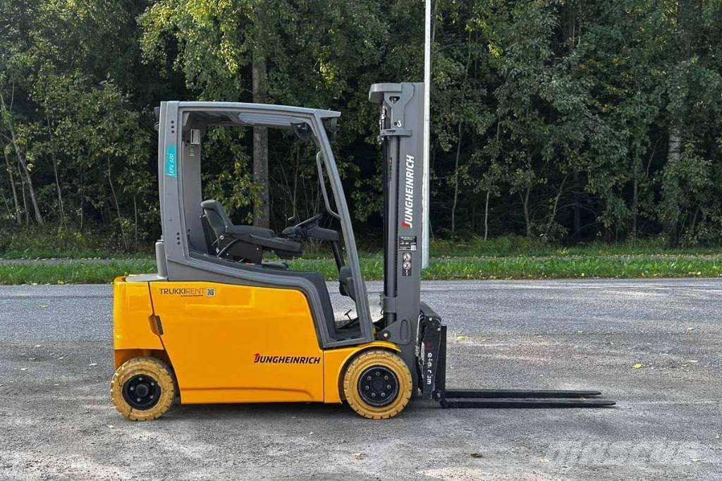 Jungheinrich EFG 320 電動堆高機